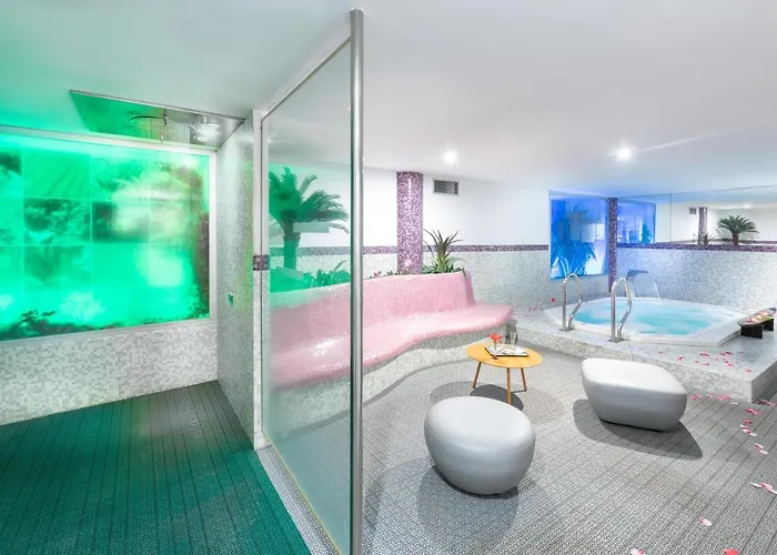 Chatur Playa Real 아데제